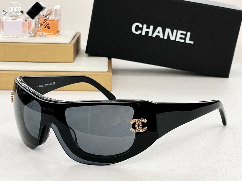 Chanel Sunglasses 225